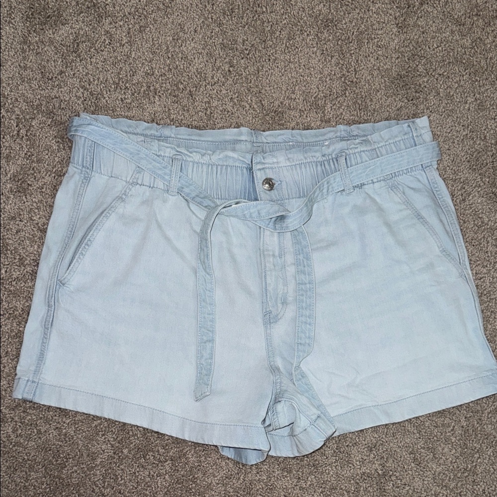 American Eagle Outfitters Light Blue Paperbag Tie-Waist Jean Shorts